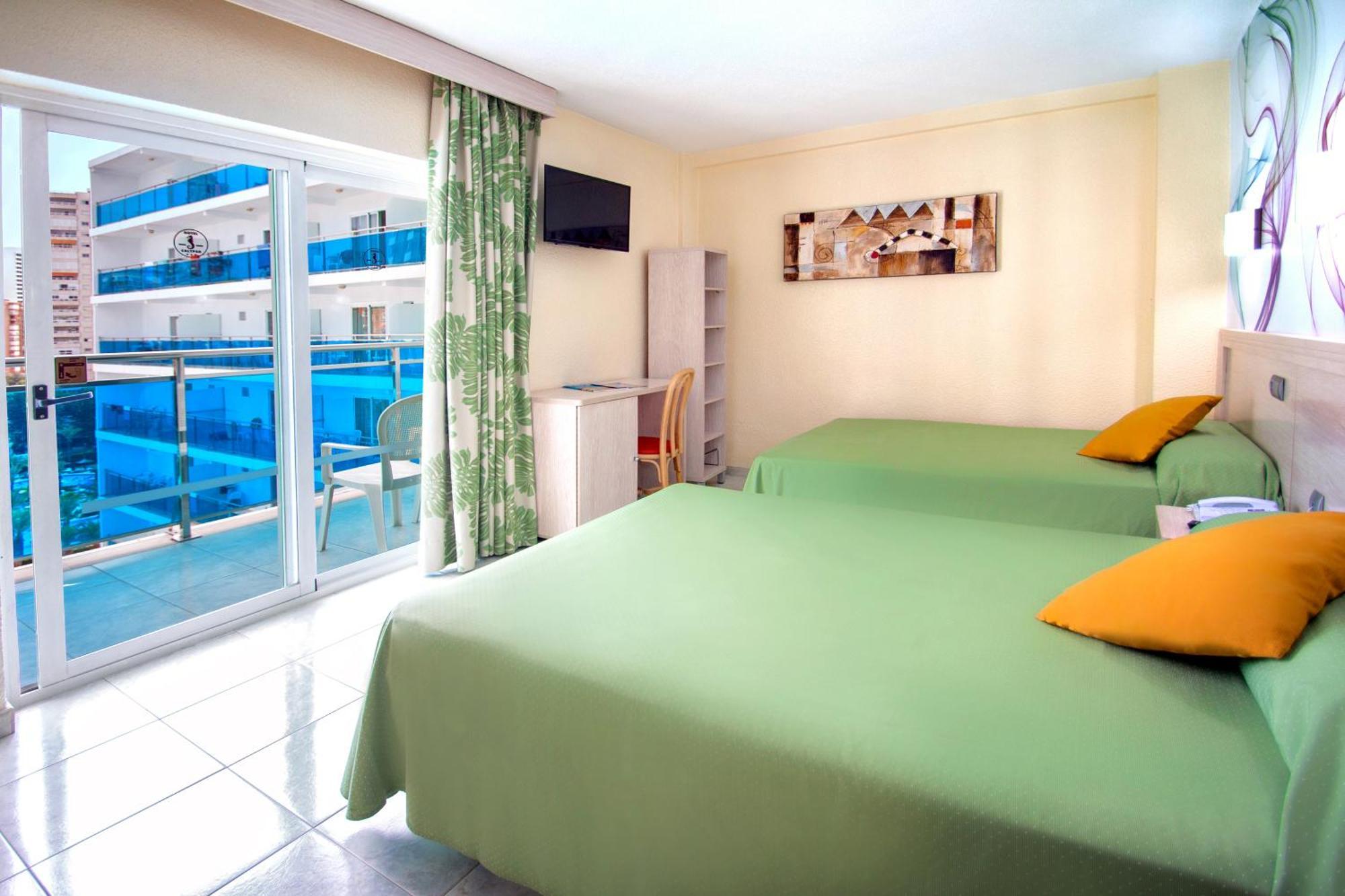 Hotel Servigroup Calypso Benidorm Rom bilde