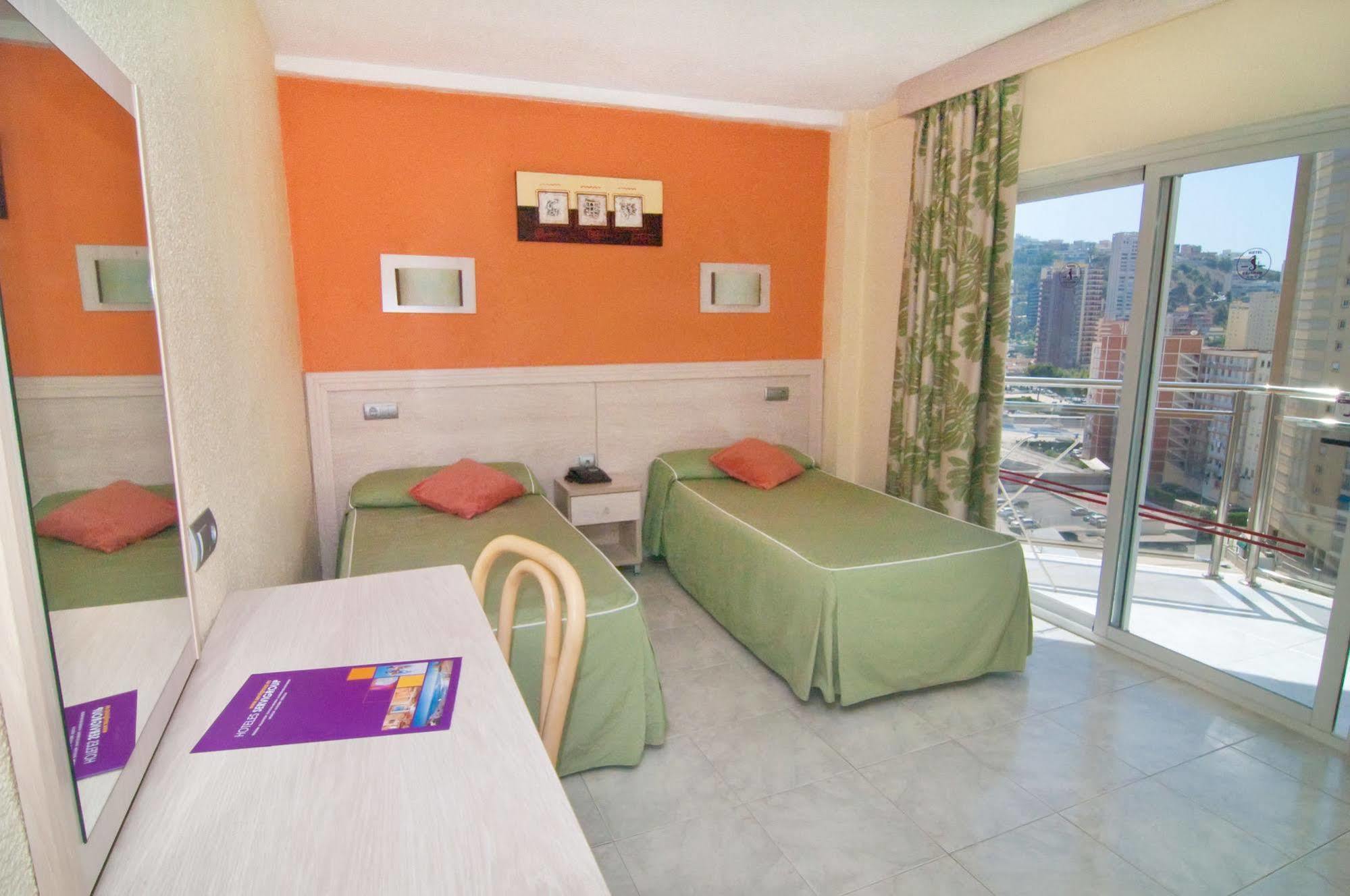 Hotel Servigroup Calypso Benidorm Eksteriør bilde